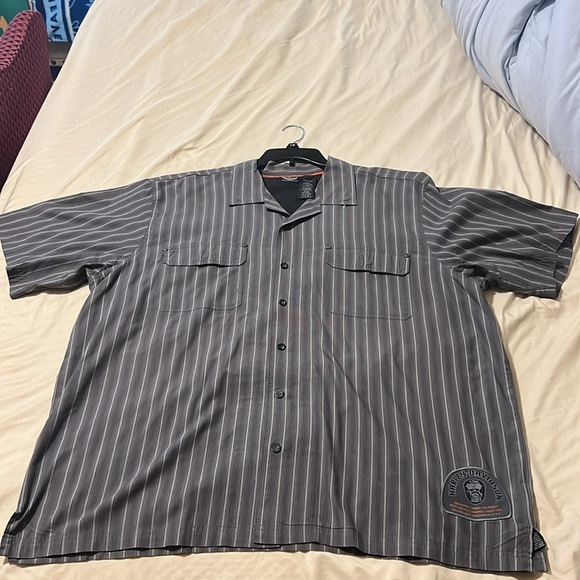 4 collared Button down Harley Davidson shirts!! - Picture 5 of 8